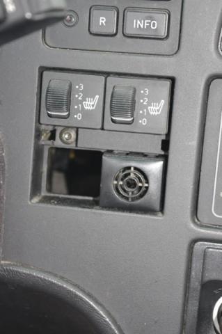 Name:  08 Saab 9000 dash panel removal.jpg
Views: 4842
Size:  19.3 KB